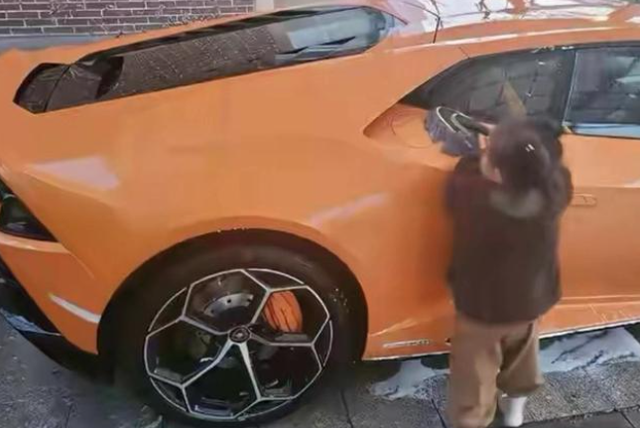 孙怡：让董子健一见钟情，未婚先孕成圈内笑话，25岁时身价超百亿