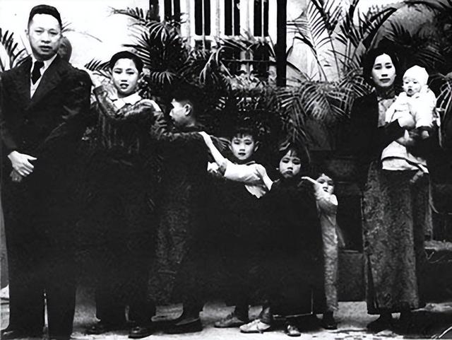 著名导演叶大鹰：他是叶挺将军的孙子，离婚后仍对前妻有感情