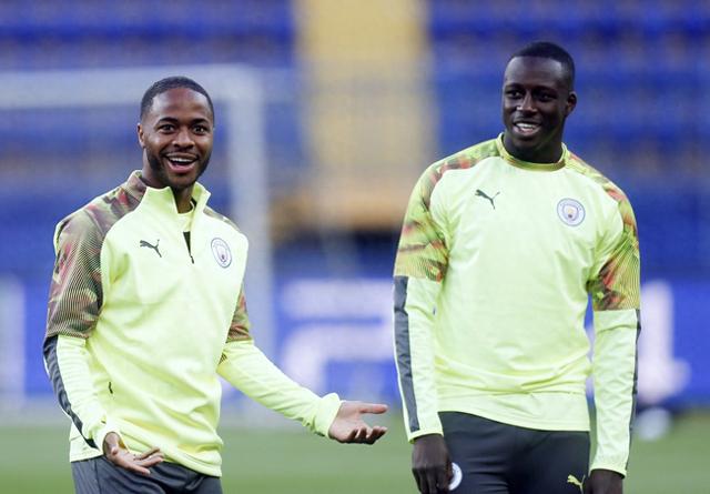 曼城律师:门迪拿不到薪水怪他自己,疫情时开派对找女人违反保释