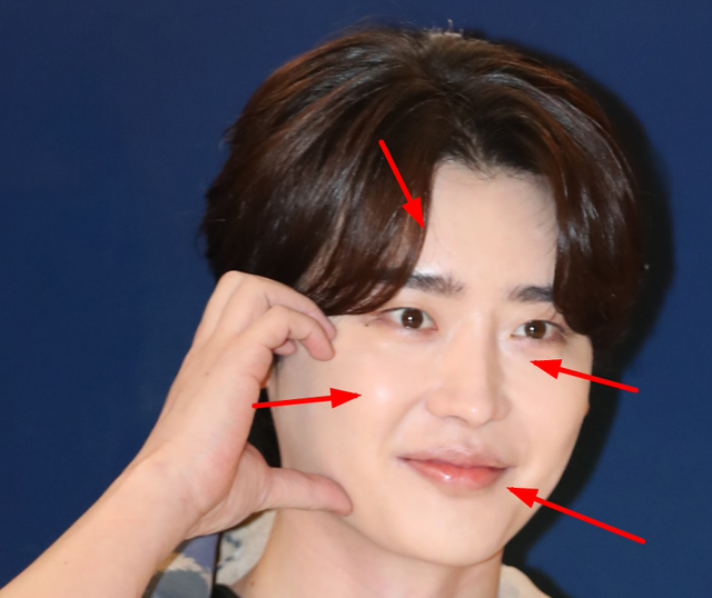 33岁韩星李钟硕最新生图曝光！脸肿发腮油光满面，鼻子彻底崩了