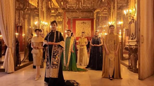 太超前！这群上海阿姨又传大消息！爆火作品曾引现象级热议