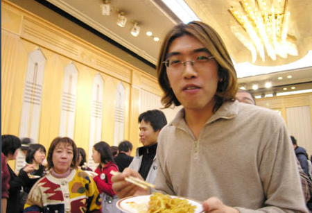 女主光速嫁黄毛NTR双男主，这是什么奇葩动漫？