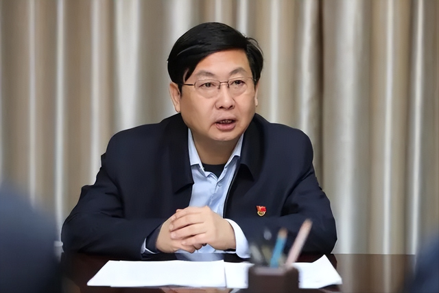 王彦博被查，吴杰被开除党籍，王亮山、罗军、刘智、李仁被“双开”