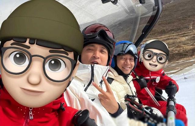 撒贝宁被传婚变后首现身，气色不好很憔悴，和美女合影惹争议