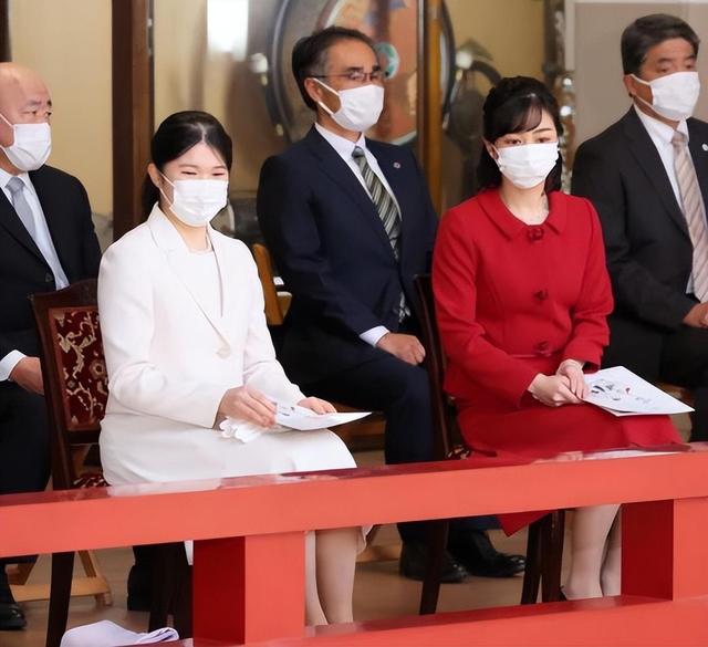 日本皇室最美公主：29岁佳子漂亮却小家子气，远不如爱子气场强大