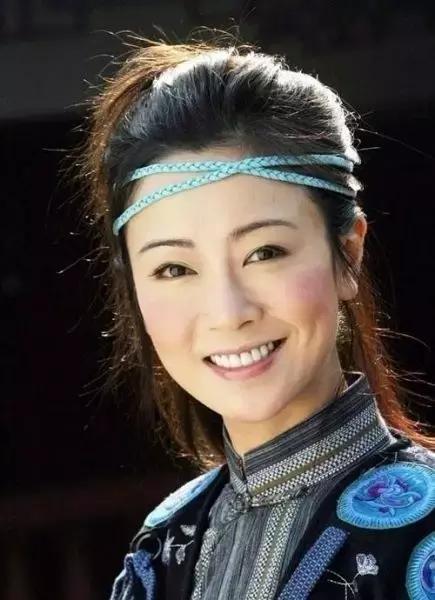 成名于开心鬼系列，一直是我们心中最美的小鱼