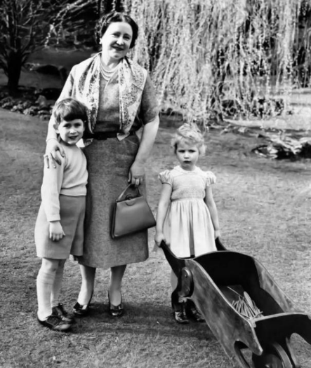 英女王母亲：又矮又胖的“苏格兰厨子”，却生出了美若天仙的女儿