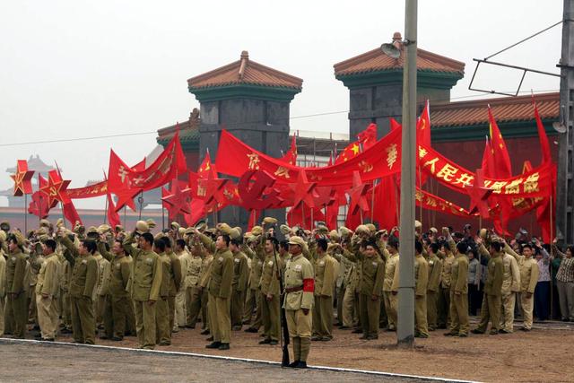 著名导演叶大鹰：他是叶挺将军的孙子，离婚后仍对前妻有感情