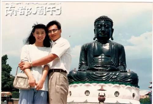 《粉红女郎》播出16年，曾经穿粉西装的龚喜还有谁记得？