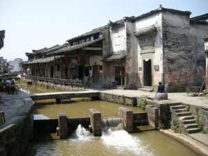 天仙配是什么剧(电视剧《天仙配》在安徽省黄山市徽州区潜口镇唐模村拍摄的)