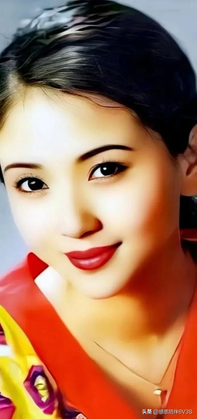 陶慧敏年轻时候的她，堪称众多人心中的女神，