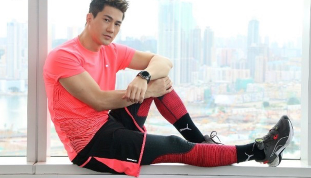 恭喜!TVB富二代小生首次认爱港姐小花,曾想过轻生对方拯救自己