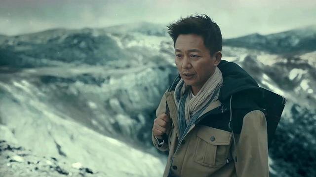 刘奕君：人生低谷期净身出户，二婚娶小娇妻终获幸福