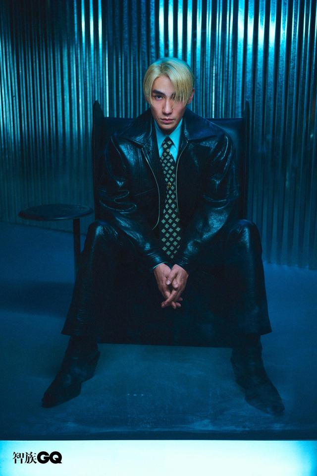 朱一龙 × 《智族GQ》封面,冷冽与狂野的完美碰撞