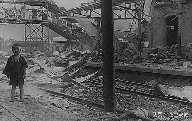 此女是旧上海的白富美，刺杀过76号头目，2007年才被发现是大英雄