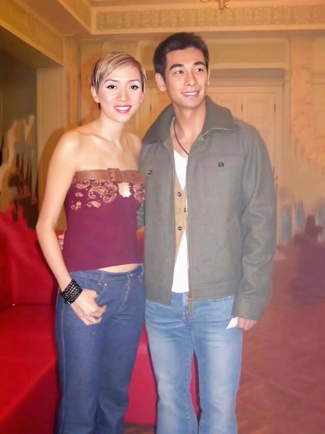 明星怀旧系列图片壁纸～梅艳芳