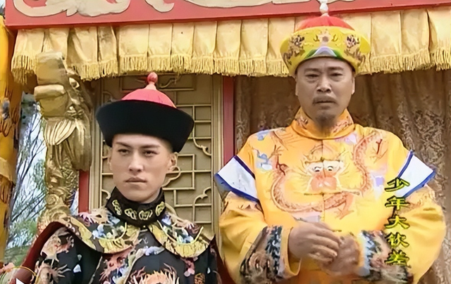 年轻时长得不咋地，上了年纪居然“帅到掉渣”，这6位男星太狠了