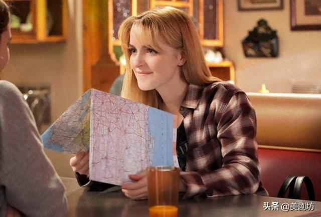 《小谢尔顿》深度解析：这些重要角色，《生活大爆炸》从未被提及