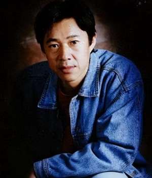 霍凡照片(二婚嫁大12岁张丰毅，30年未生子女被张丰毅宠成宝，霍凡有何魅力)