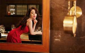 杨幂高考成绩(杨幂、关晓彤、周冬雨等明星高考成绩，有的286分，有的682分)