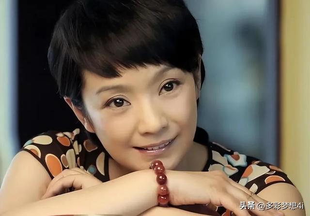 演员王海燕：38岁时嫁张嘉译，在41岁高龄为张嘉益生女儿