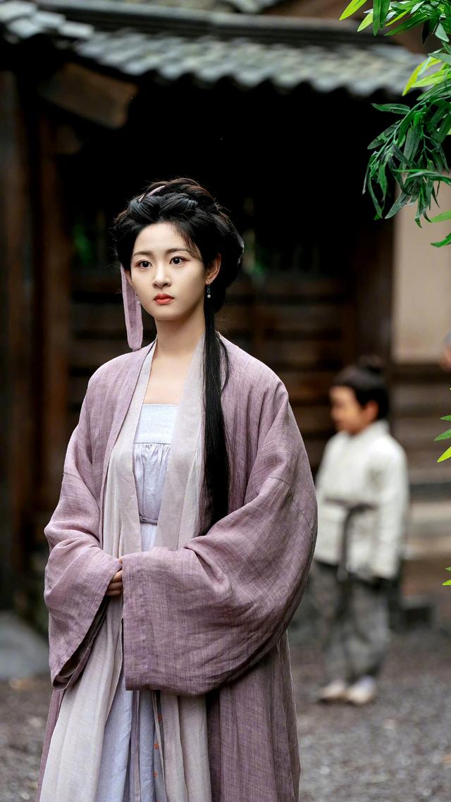 “00后四小花旦”同框，赵晴，艾米，胡连馨，王和，谁赢了？