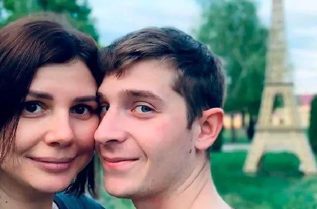 俄罗斯35岁漂亮后妈嫁给20岁继子，我又相信爱情了（多图）