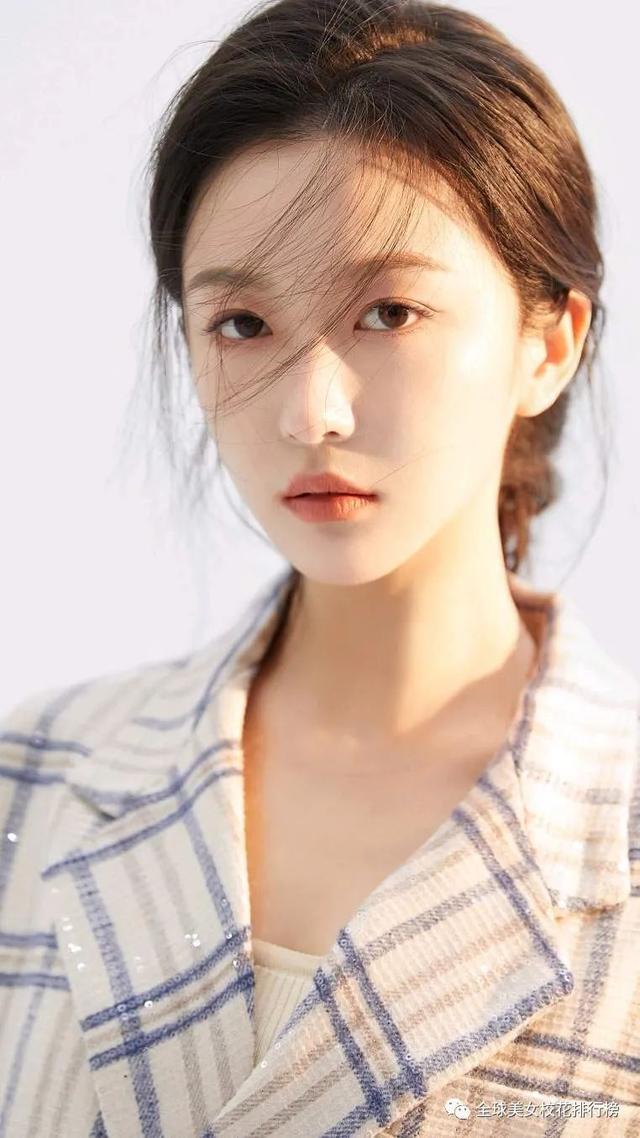 大连艺术学院美女曹婉瑾