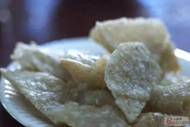 让我们红尘作伴,吃的白白胖胖，她把最牛逼的灌肠店吃了个遍