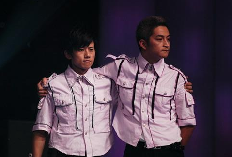 王栎鑫官宣离婚！看看2007年的快男们，婚姻幸福者寥寥无几