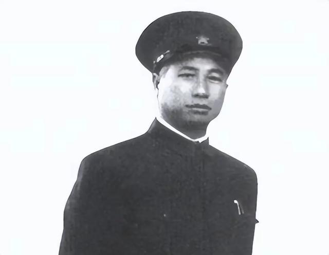 革命爱情，重新牵手：成钧与周月茜的不凡感情经历