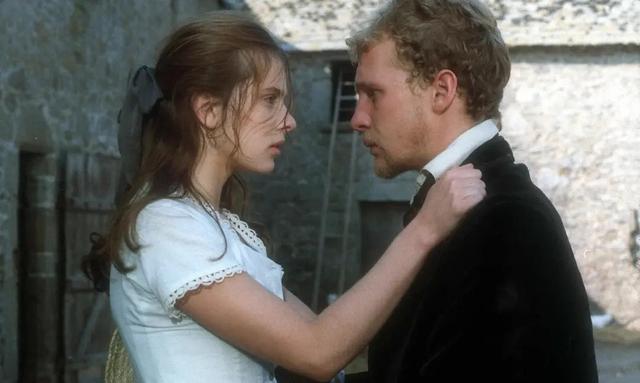 五部欧美限制级风情片，尺度拉满荷尔蒙爆棚，一口气看完太过瘾！