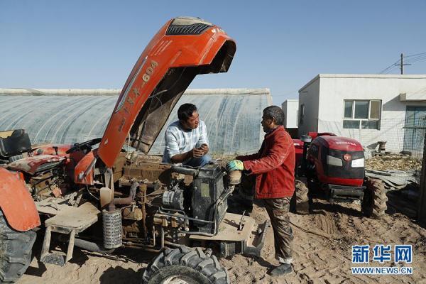 阿迪力·斯迪克播种幸福生活