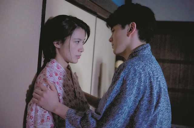 日本情色爱情电影《花芯》的深度解读