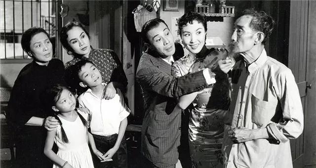 200多位明星，4天时间拍完的《豪门夜宴》，其实有两个版本