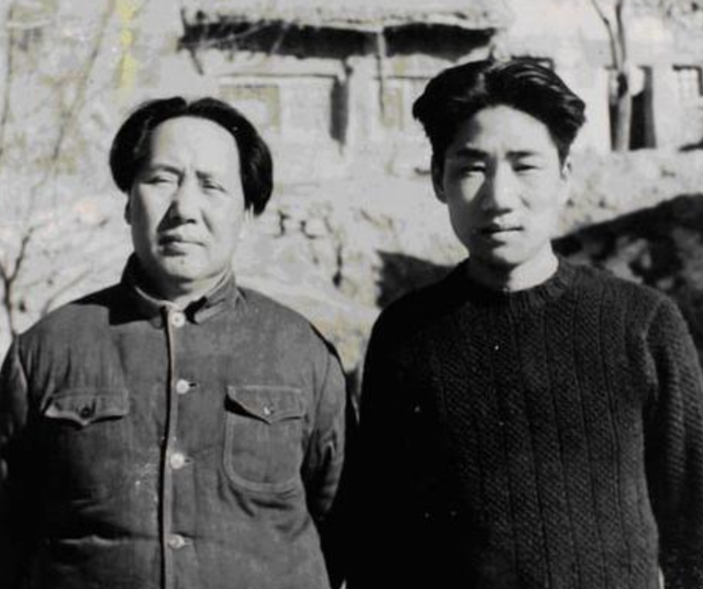 22年毛主席儿媳刘思齐去世，李敏李讷未出席，来了位“神秘人物”