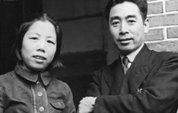 周恩来的弟弟周恩溥，国民党拷打下含恨去世，后代隐居多年无人知