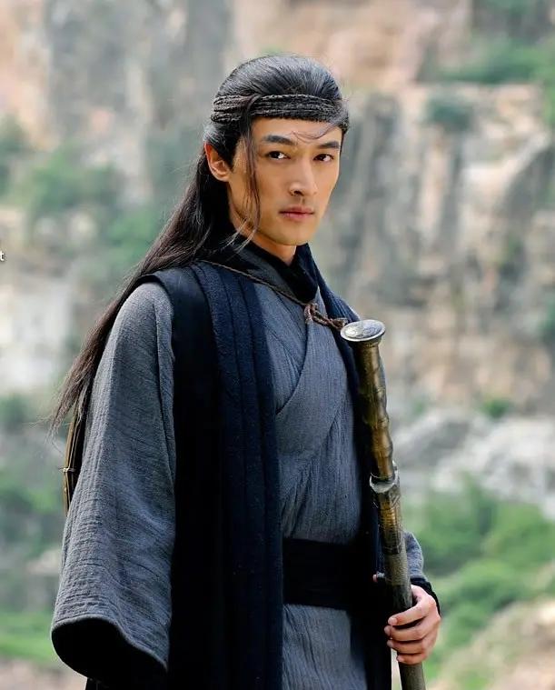 《神话》播出12年，两位主角评价大逆转，网友越来越讨厌易小川了