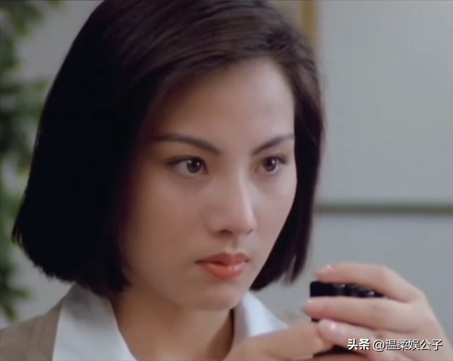 丹凤眼真的是最美眼型，这7位看一眼就再难忘，精致到骨子里