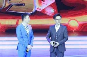 李鸣宇(相声演员李鸣宇跨界央视主持人 言行风趣)