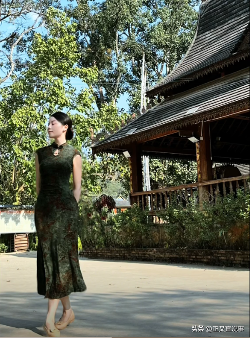 女人是“花瓶”？美女穿旗袍贴面膜，将溺水停止心跳的小女孩救活