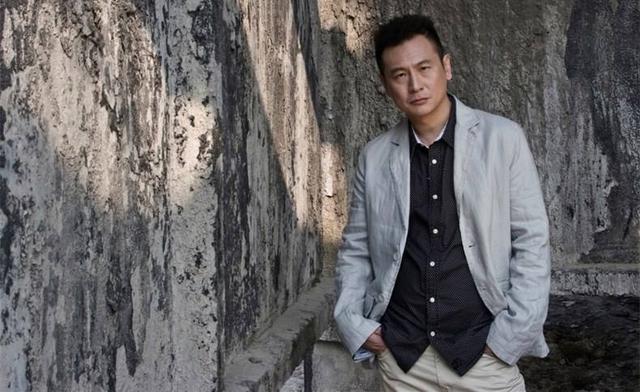 《粉红女郎》播出16年，曾经穿粉西装的龚喜还有谁记得？