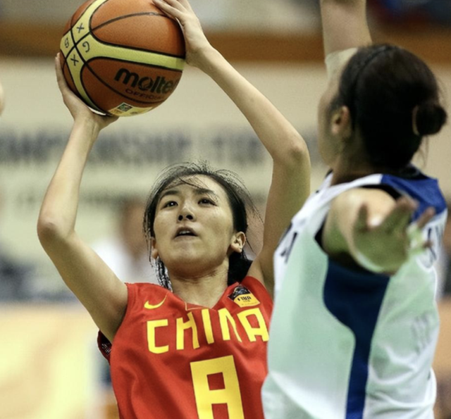体育轶事:女篮界中的“小王祖贤”,颜值超高,退役后网友盼复出