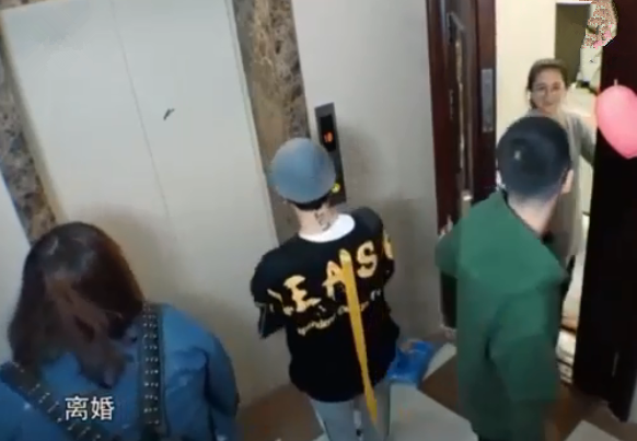 王栎鑫官宣离婚！看看2007年的快男们，婚姻幸福者寥寥无几