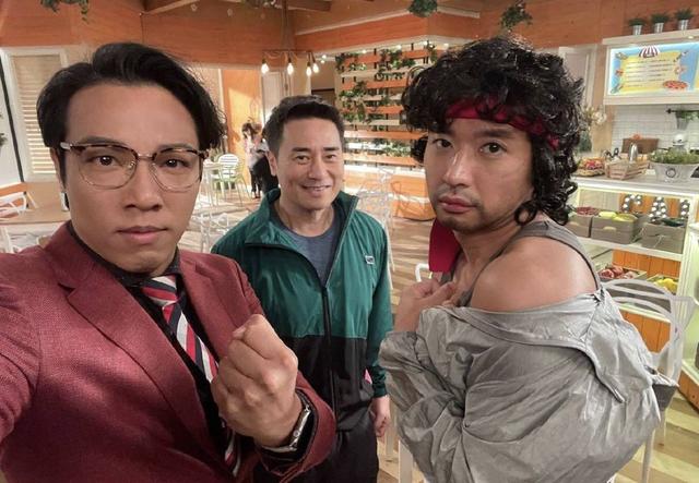 《铁拳英雄》视帝弟弟演技获赞，曾心存歌手梦，因“细龙生”走红