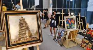 belami(用AI创作的肖像画卖了43万美元，小冰中央美院开个展)