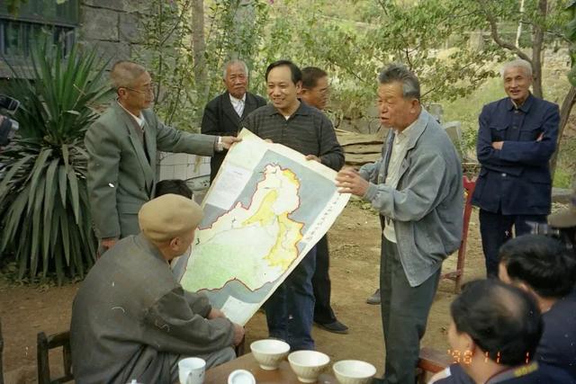 穆青之子穆晓枫：穆柏常青