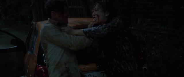 人质被绑匪百般虐待，就连喝水都被反绑双手！韩国最新犯罪电影