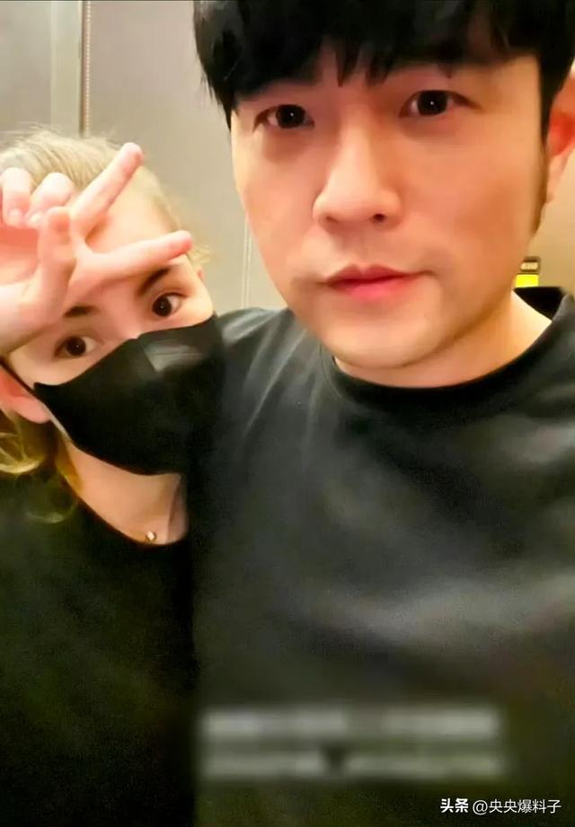 周杰伦46岁喜迎生日，与昆凌共庆结婚十周年，甜蜜如初震撼娱乐圈