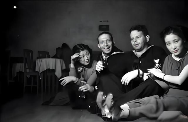 1937年上海“血巷”秘闻：美国大兵的醉生梦死与妓女的无声哭泣